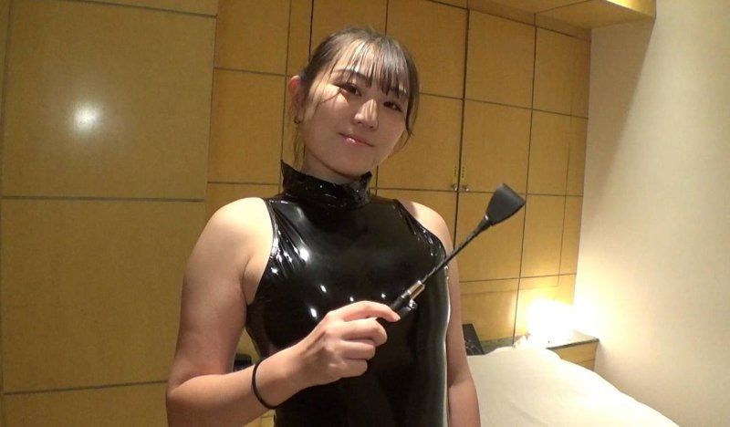 雖然天真，但有S的素質 令人期待的模特兒「責罵M男很開心」